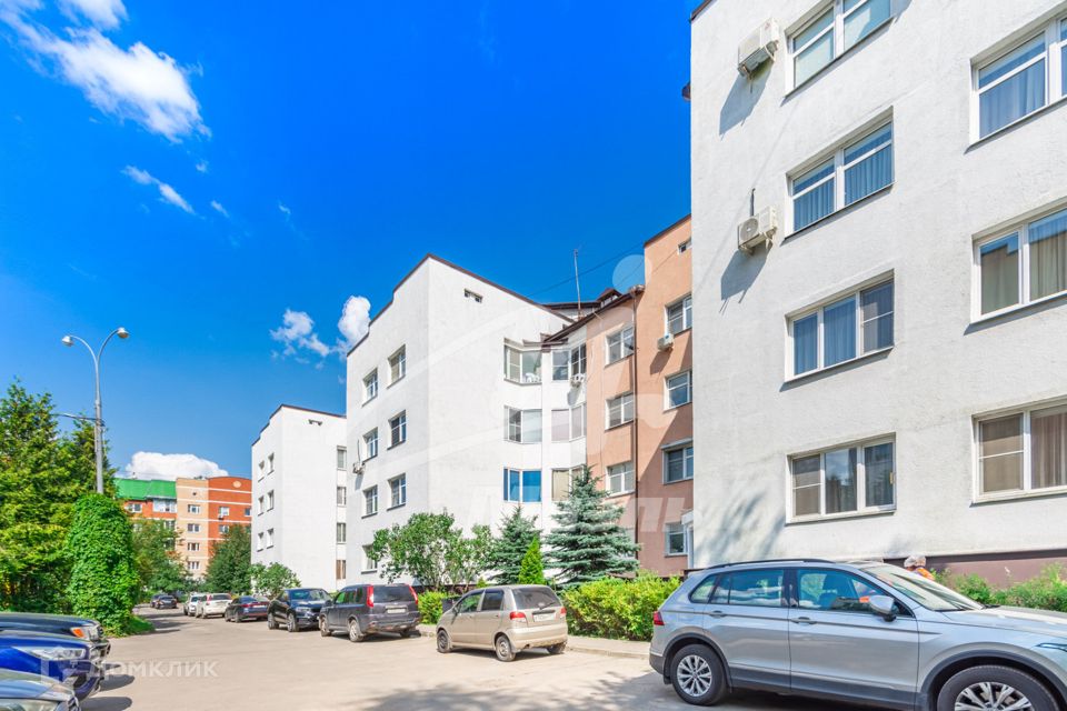 Продаётся 2-комнатная квартира, 54 м²