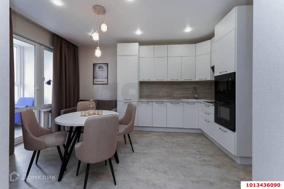 Продаётся 1-комнатная квартира, 49.7 м²