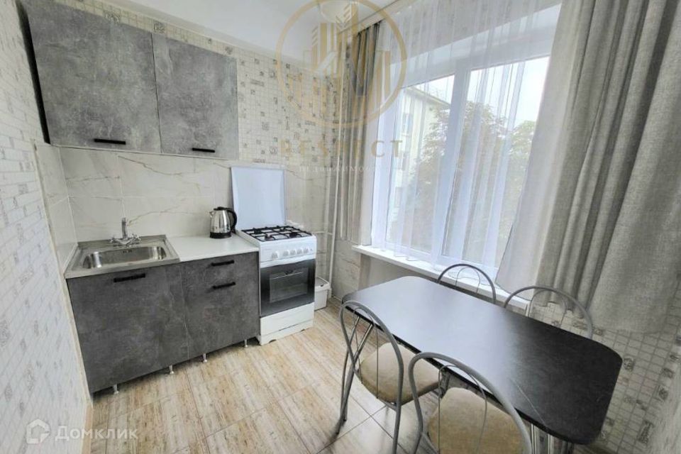 Продаётся 1-комнатная квартира, 33 м²
