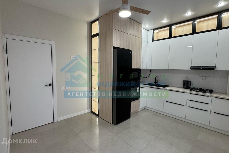 Продаётся 1-комнатная квартира, 44.6 м²