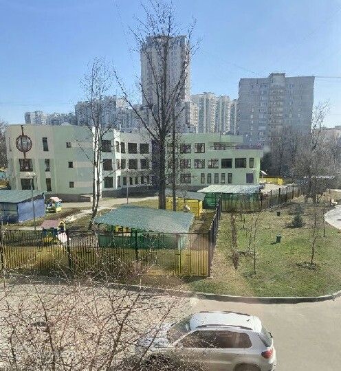 Продаётся 2-комнатная квартира, 56.4 м²
