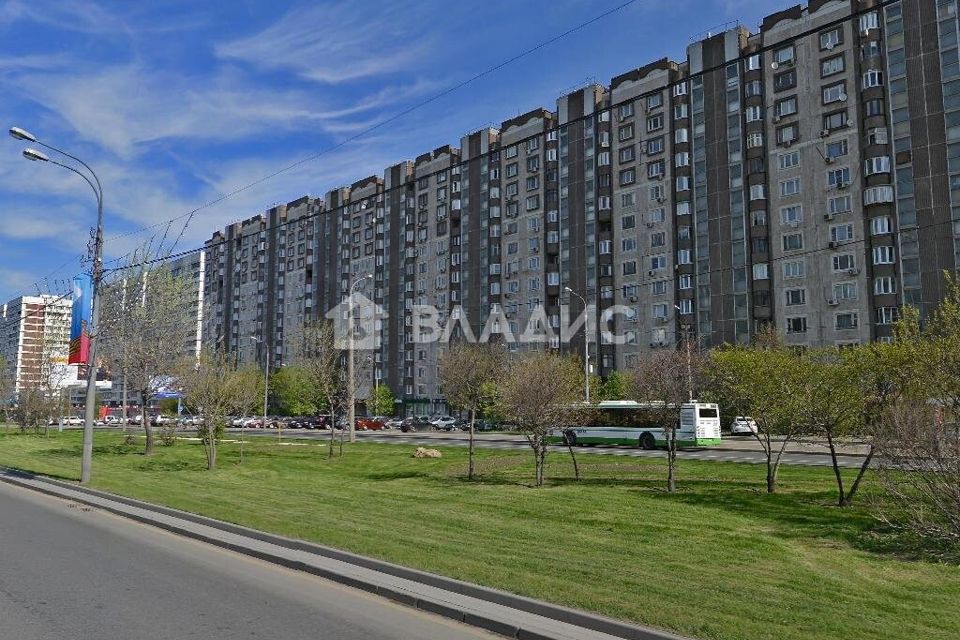 Продаётся 3-комнатная квартира, 76.3 м²