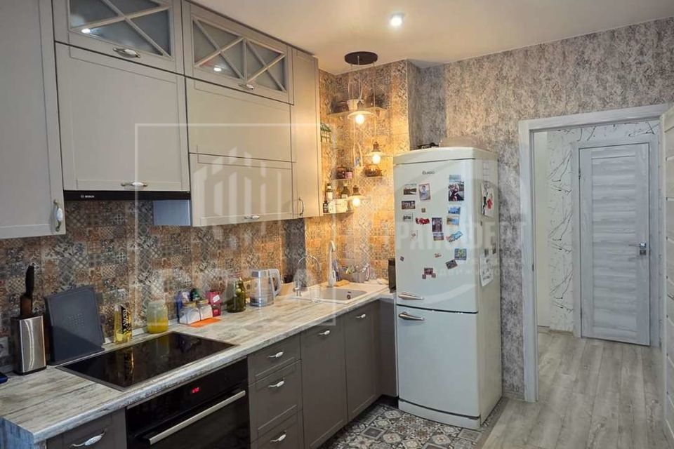 Продаётся 2-комнатная квартира, 62.7 м²