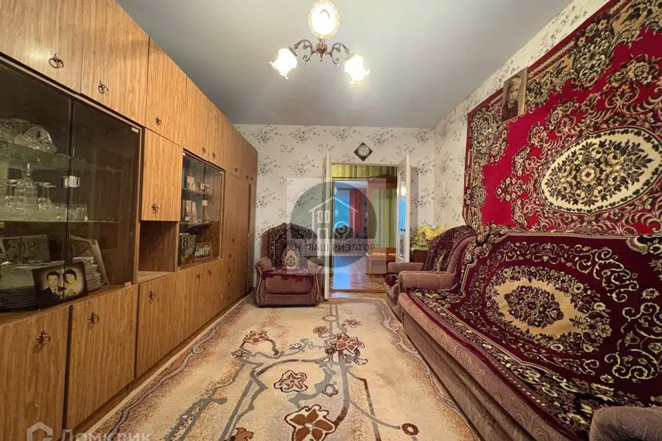 Продаётся 3-комнатная квартира, 65.2 м²