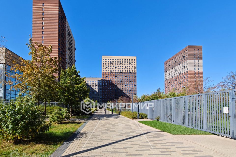 Продаётся 2-комнатная квартира, 57.4 м²