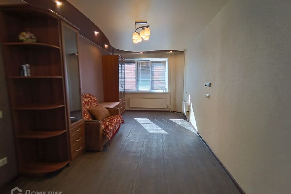 Продаётся 1-комнатная квартира, 37.4 м²