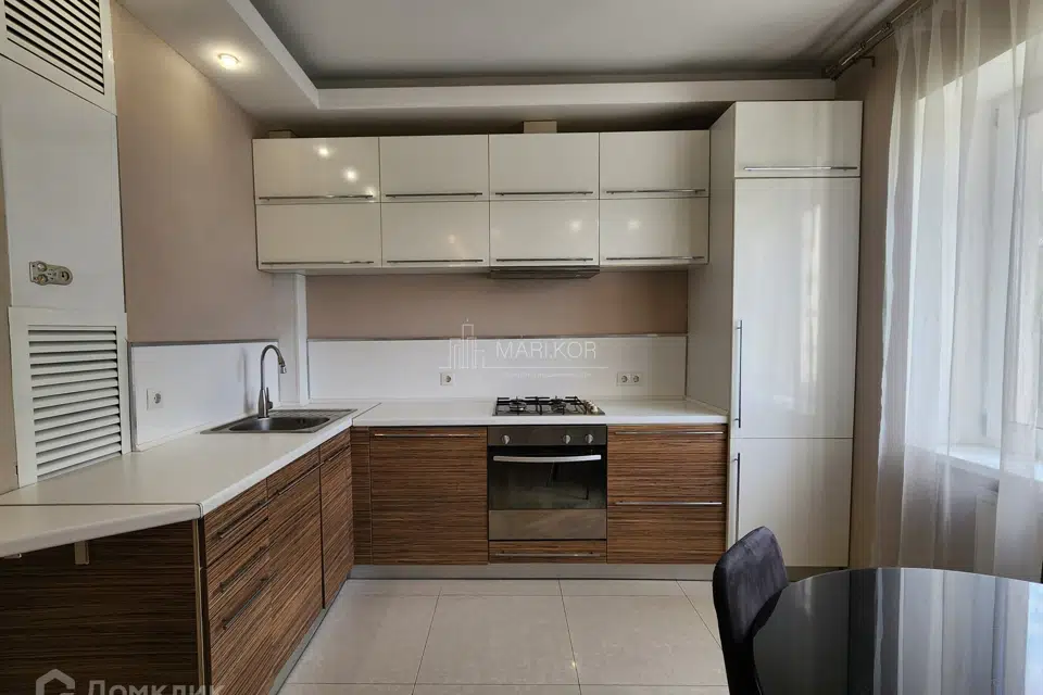Продаётся 1-комнатная квартира, 48 м²