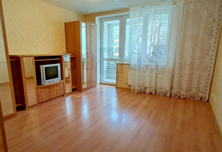 Продаётся 1-комнатная квартира, 36.8 м²