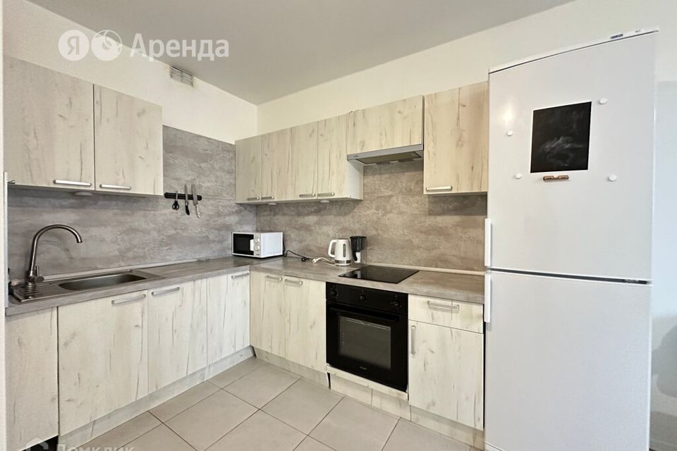 Сдаётся 4-комнатная квартира, 114 м²