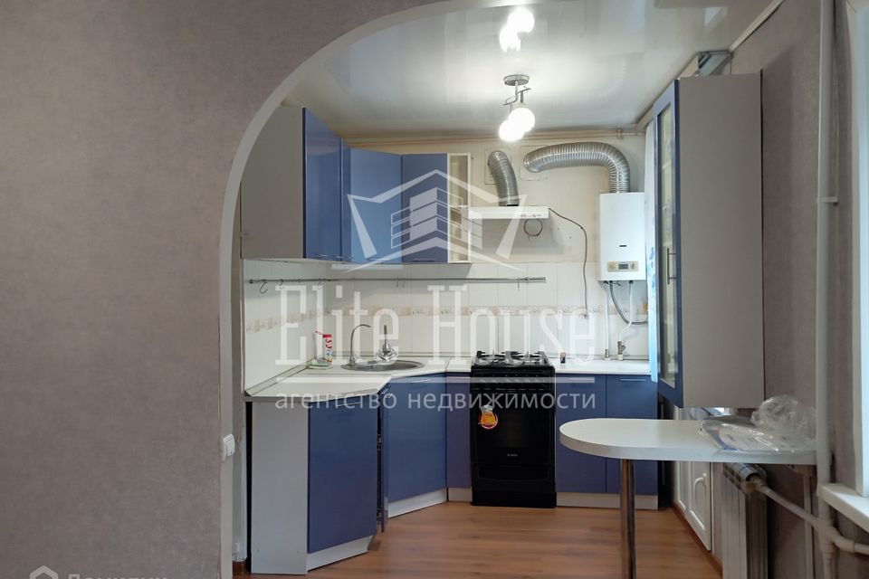 Продаётся 3-комнатная квартира, 57.1 м²