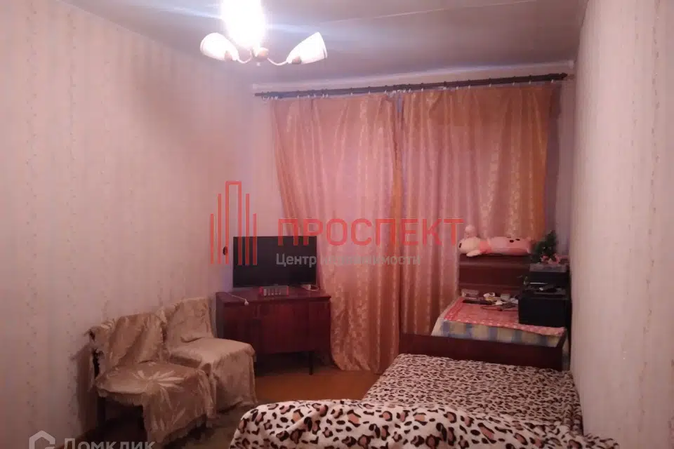 Продаётся 3-комнатная квартира, 55.6 м²