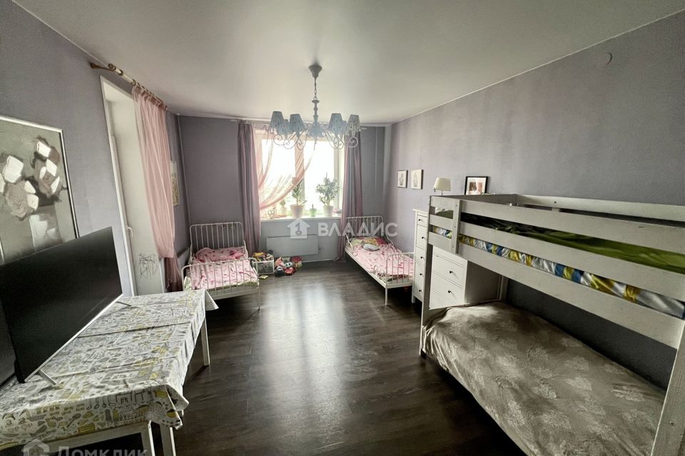 Продаётся 2-комнатная квартира, 56.2 м²