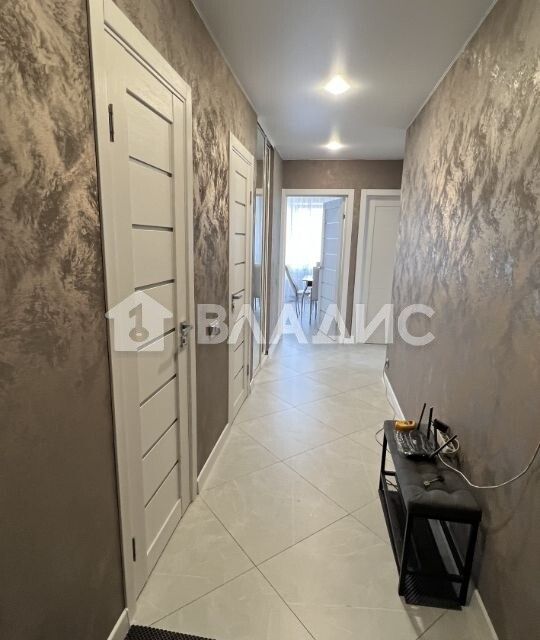 Продаётся 2-комнатная квартира, 60.7 м²