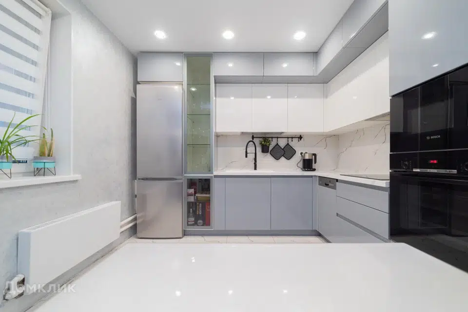 Продаётся 2-комнатная квартира, 72.1 м²