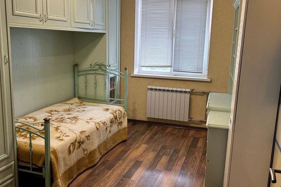 Продаётся 5-комнатная квартира, 120 м²