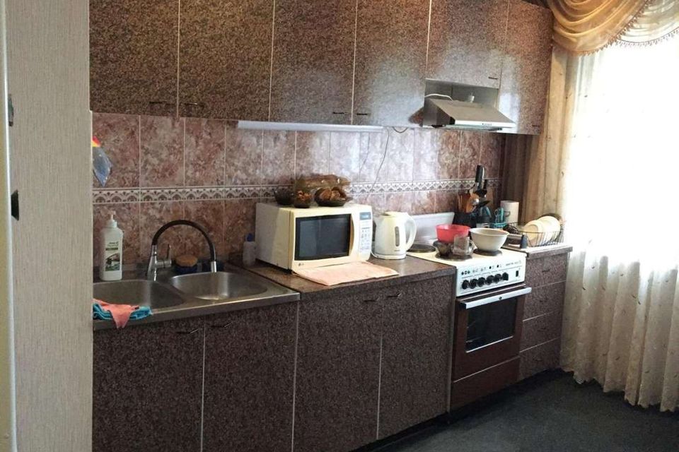 Продаётся 3-комнатная квартира, 64 м²