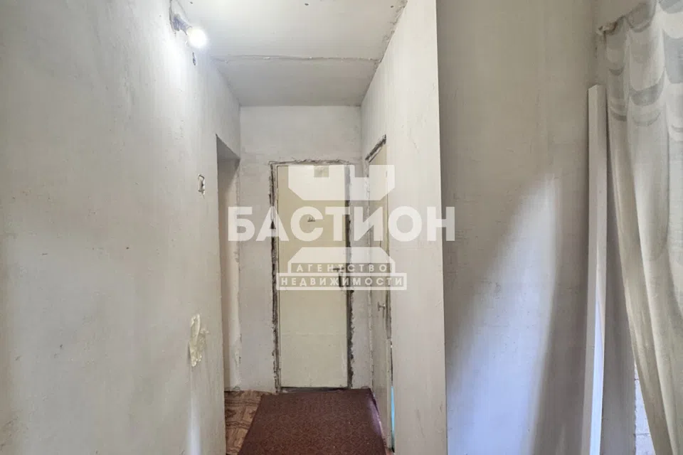 Продаётся 4-комнатная квартира, 79 м²