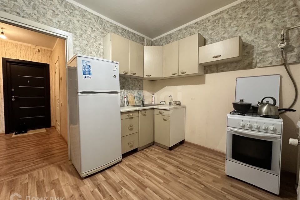 Продаётся 1-комнатная квартира, 37.4 м²