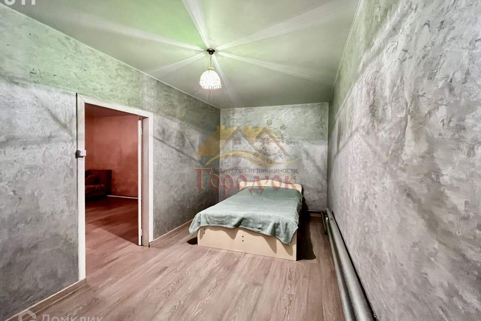 Продаётся 2-комнатная квартира, 105.7 м²