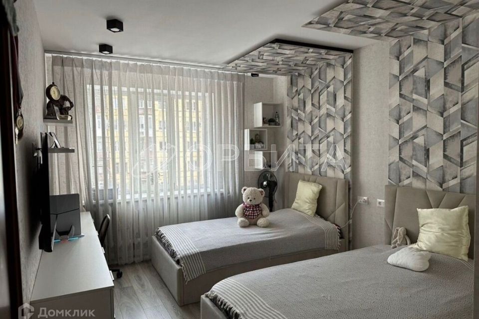 Продаётся 4-комнатная квартира, 94.9 м²