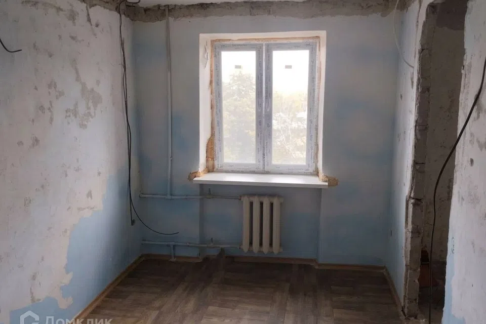 Продаётся 3-комнатная квартира, 57.3 м²