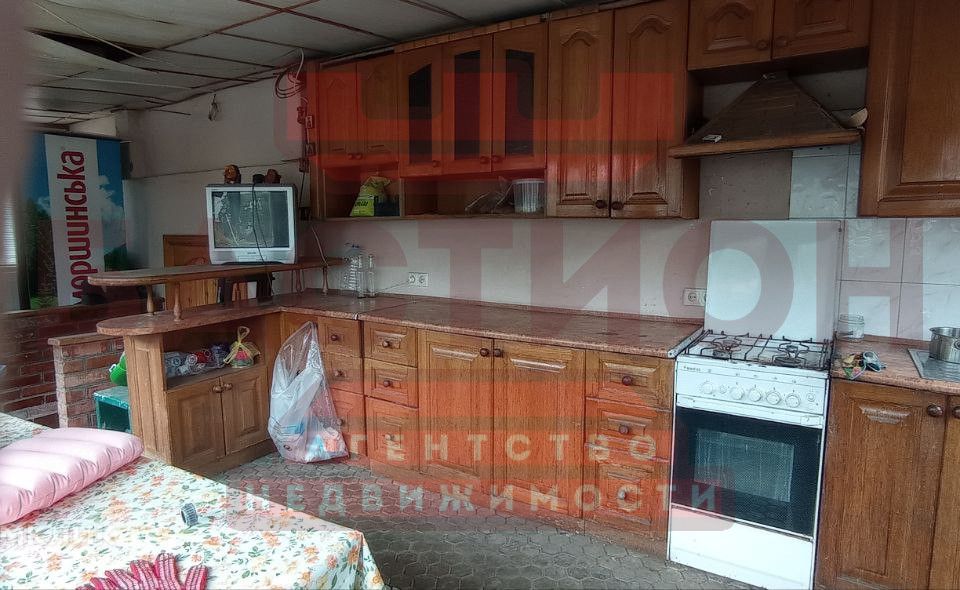 Продаётся 2-этажный дом, 244 м²