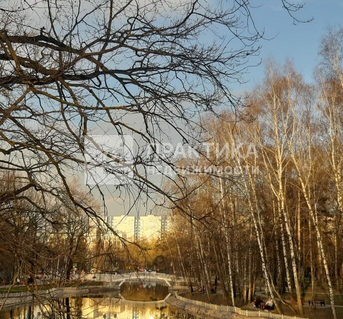 Продаётся 3-комнатная квартира, 65 м²