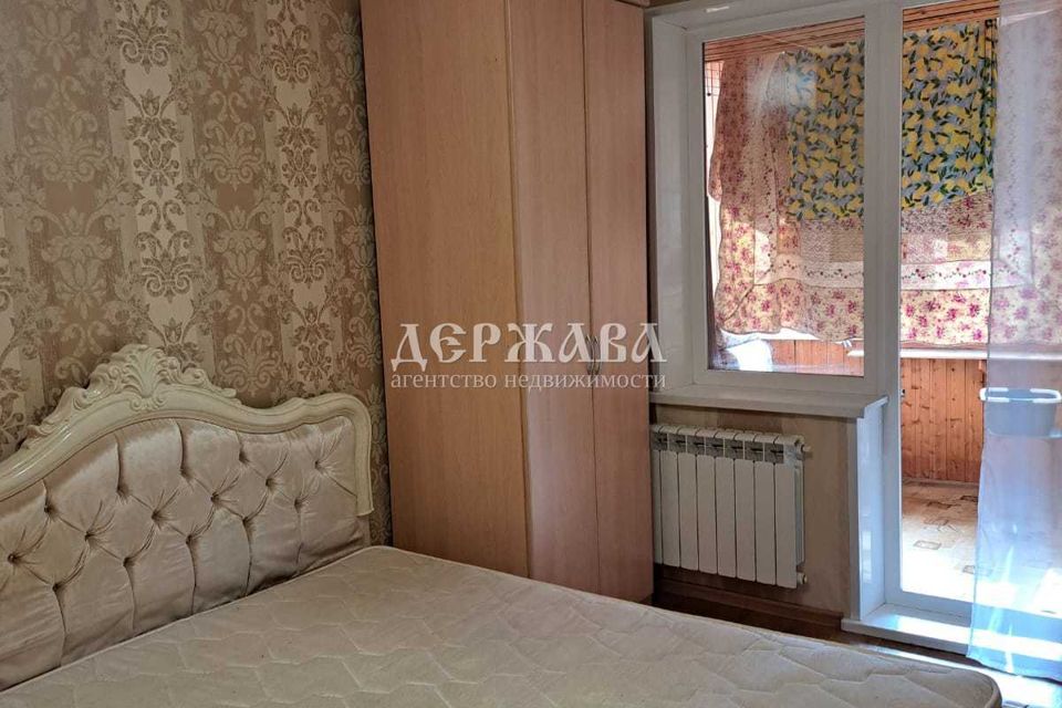 Сдаётся 3-комнатная квартира, 65 м²