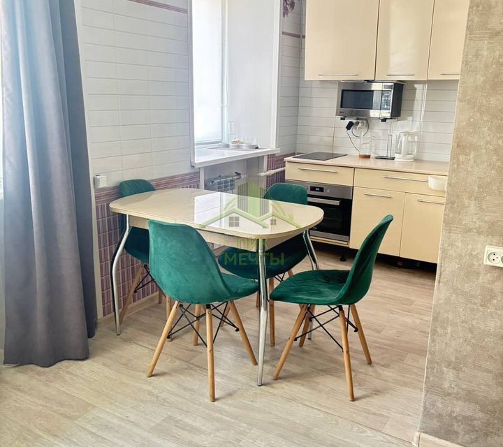 Продаётся 2-комнатная квартира, 42.3 м²