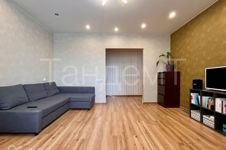 Продаётся 3-комнатная квартира, 75.7 м²