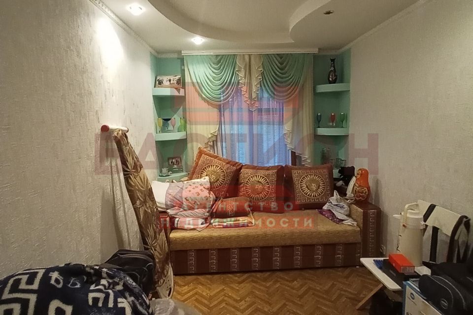 Продаётся 3-комнатная квартира, 57.5 м²