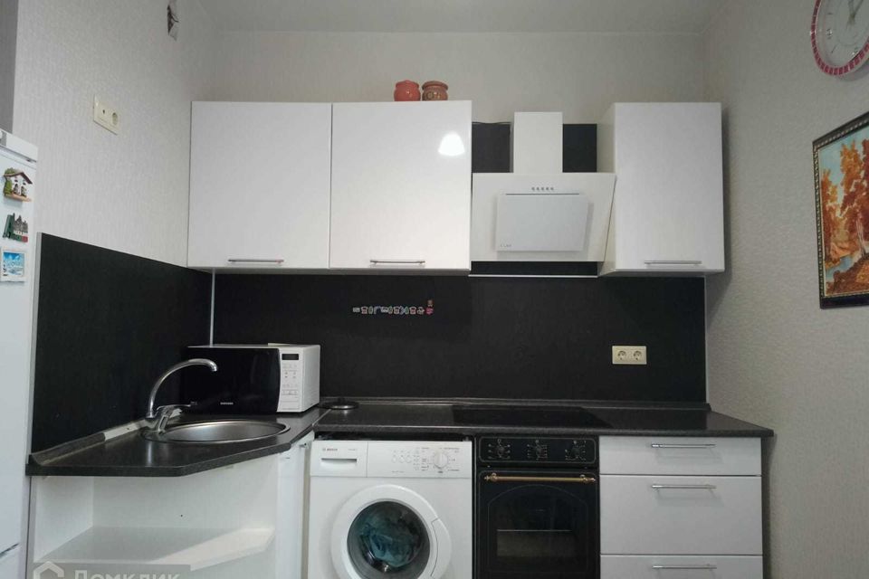 Продаётся 1-комнатная квартира, 37.2 м²