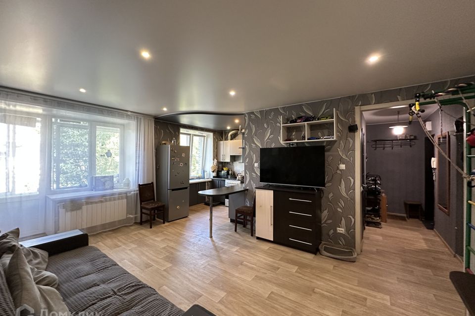 Продаётся 3-комнатная квартира, 55.2 м²