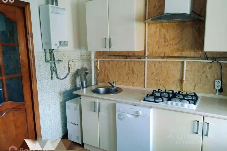 Продаётся 3-комнатная квартира, 80 м²