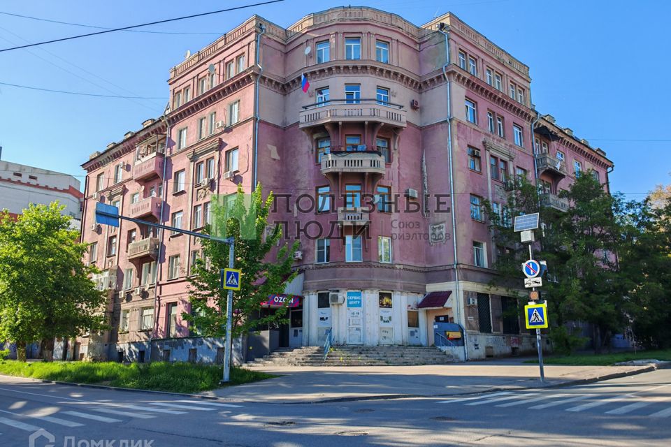 Продаётся 3-комнатная квартира, 92 м²