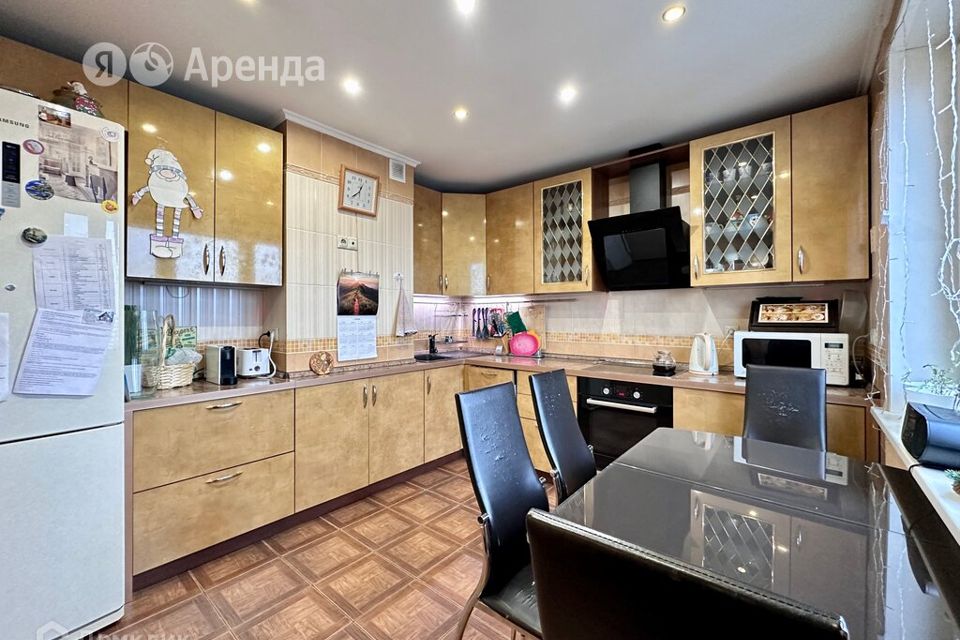 Сдаётся 3-комнатная квартира, 73 м²