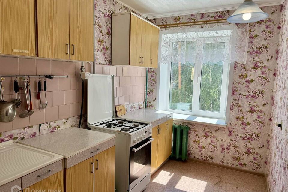 Продаётся 3-комнатная квартира, 58.2 м²