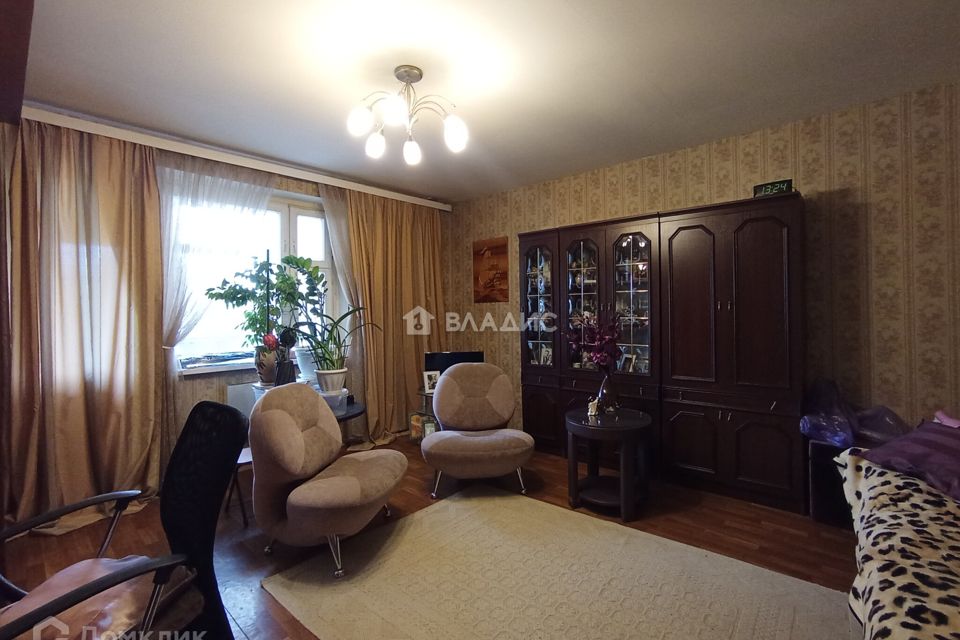 Продаётся 1-комнатная квартира, 54 м²