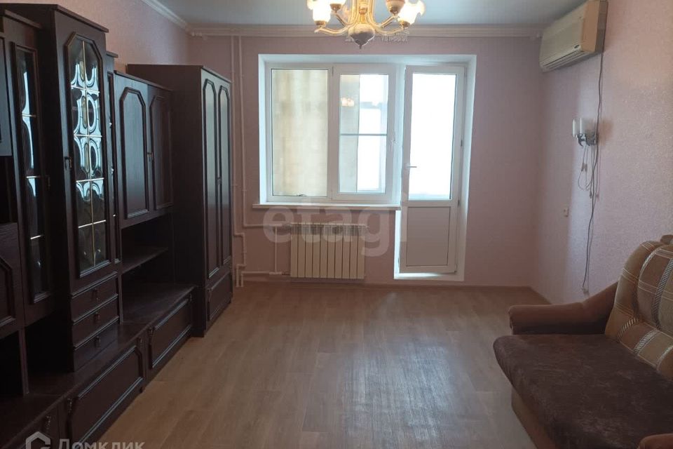 Продаётся 1-комнатная квартира, 37.3 м²