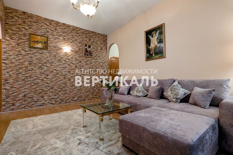 Сдаётся 3-комнатная квартира, 95 м²