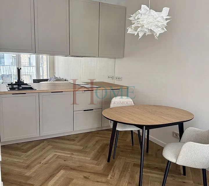 Сдаётся 1-комнатная квартира, 38 м²