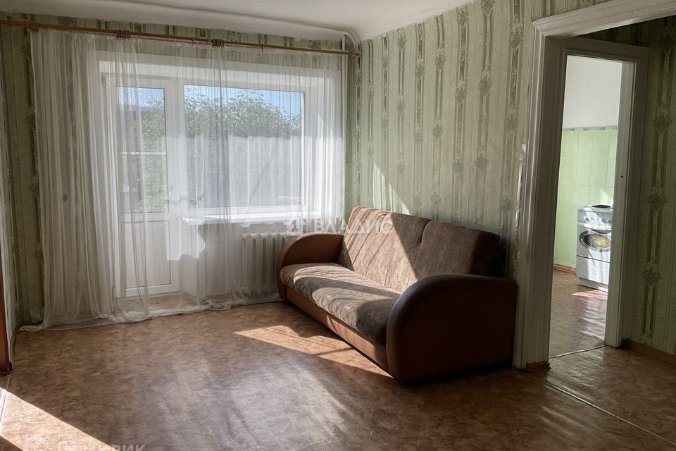 Продаётся 2-комнатная квартира, 43.8 м²