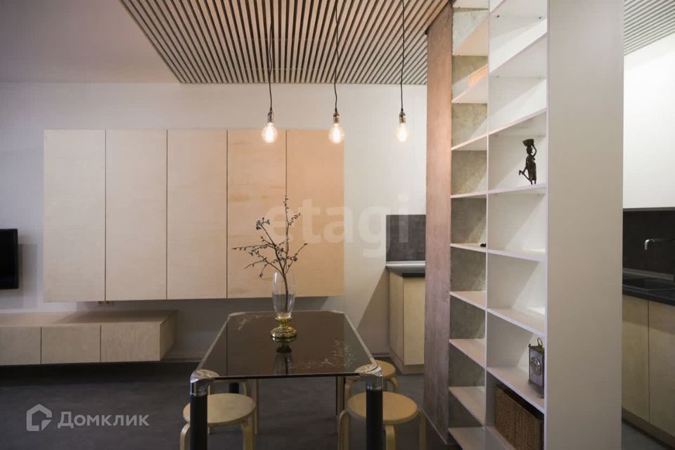 Продаётся 1-комнатная квартира, 51 м²