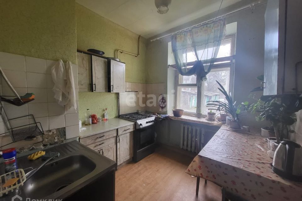 Продаётся 4-комнатная квартира, 83.3 м²