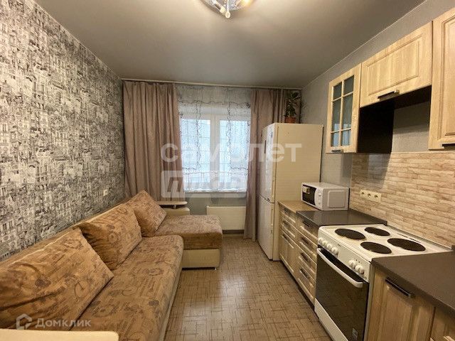 Продаётся 1-комнатная квартира, 37.6 м²