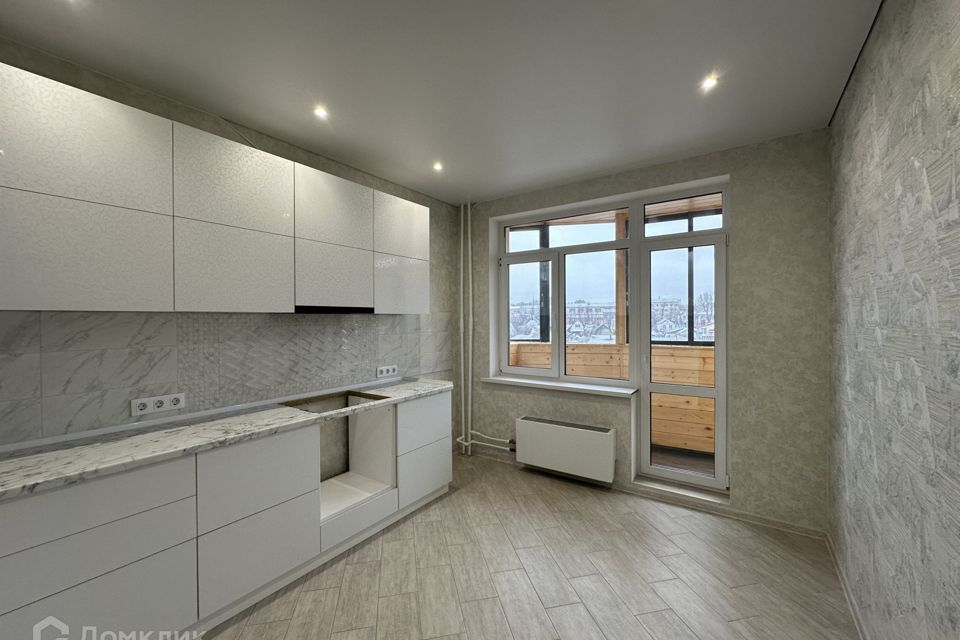 Продаётся 1-комнатная квартира, 42 м²