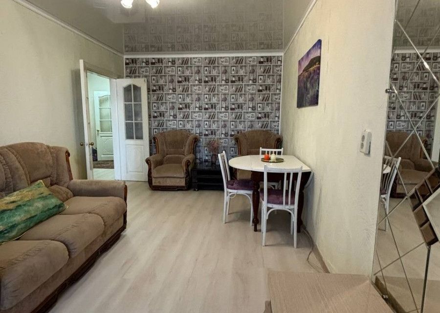 Сдаётся 3-комнатная квартира, 65 м²