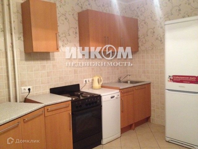 Сдаётся 2-комнатная квартира, 65 м²