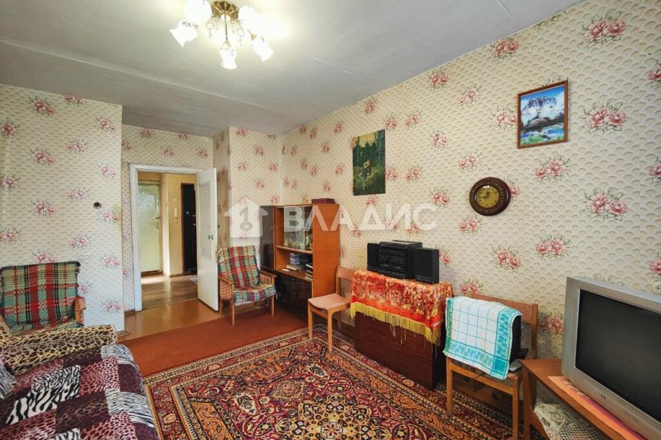 Продаётся 3-комнатная квартира, 50.2 м²