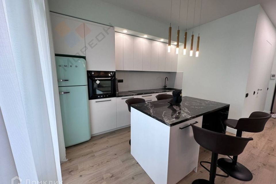 Продаётся 1-комнатная квартира, 47.5 м²